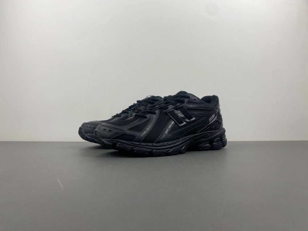 New Balance 1906R Black M1906RBB Bright 2362