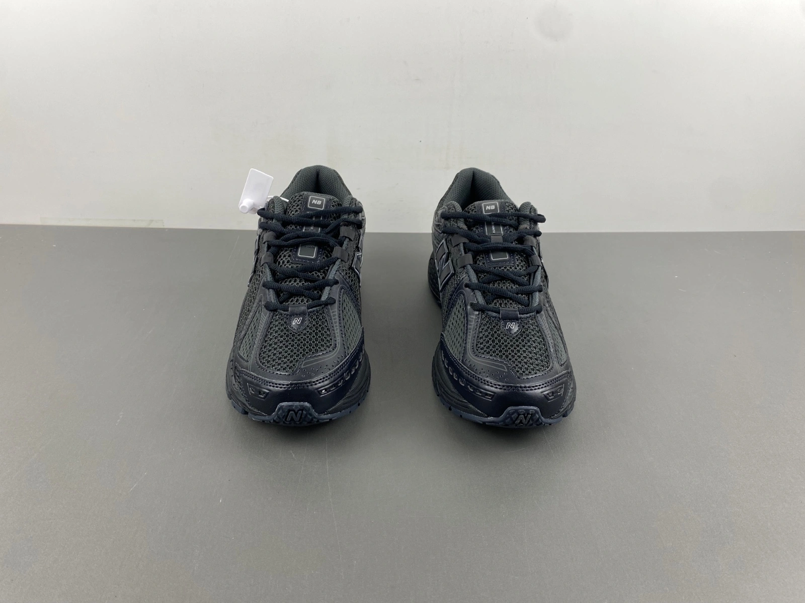 New Balance 1906R Black Metallic Silver M1906RJB WaterResistant 2398