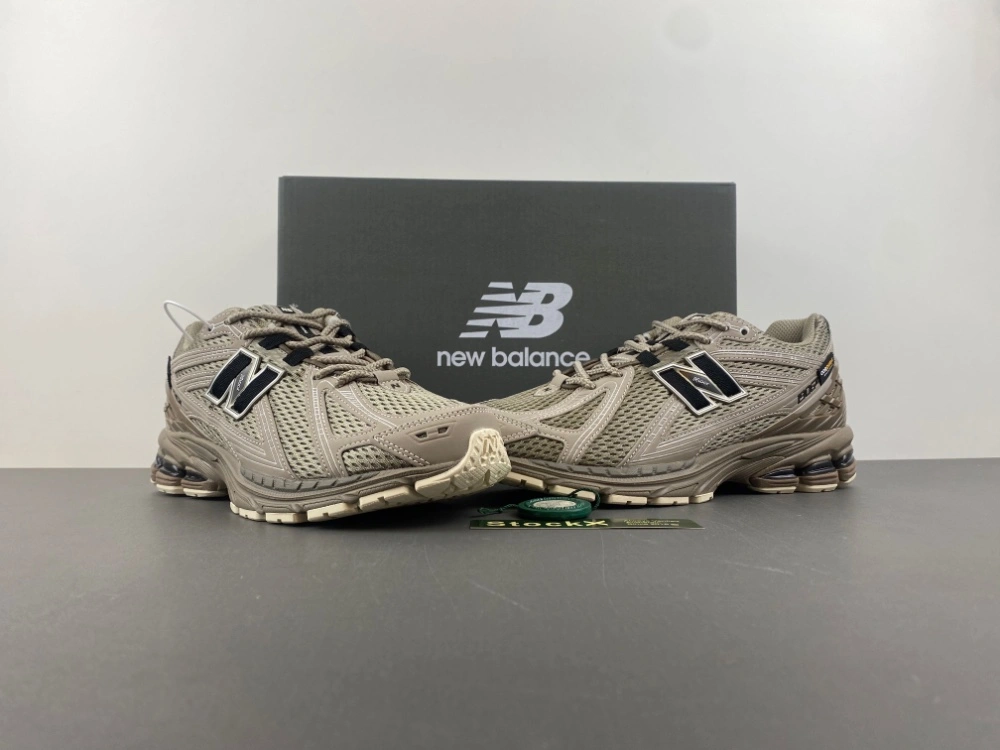 New Balance 1906R Cordura Olive Tan U1906ROB TimelessDesign 2352