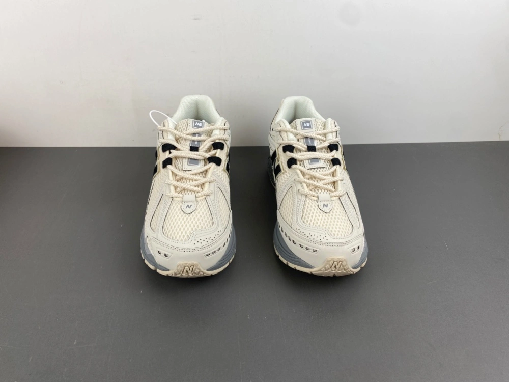 SoftTouch New Balance 1906R Cordura Tan Black U1906ROC 2341