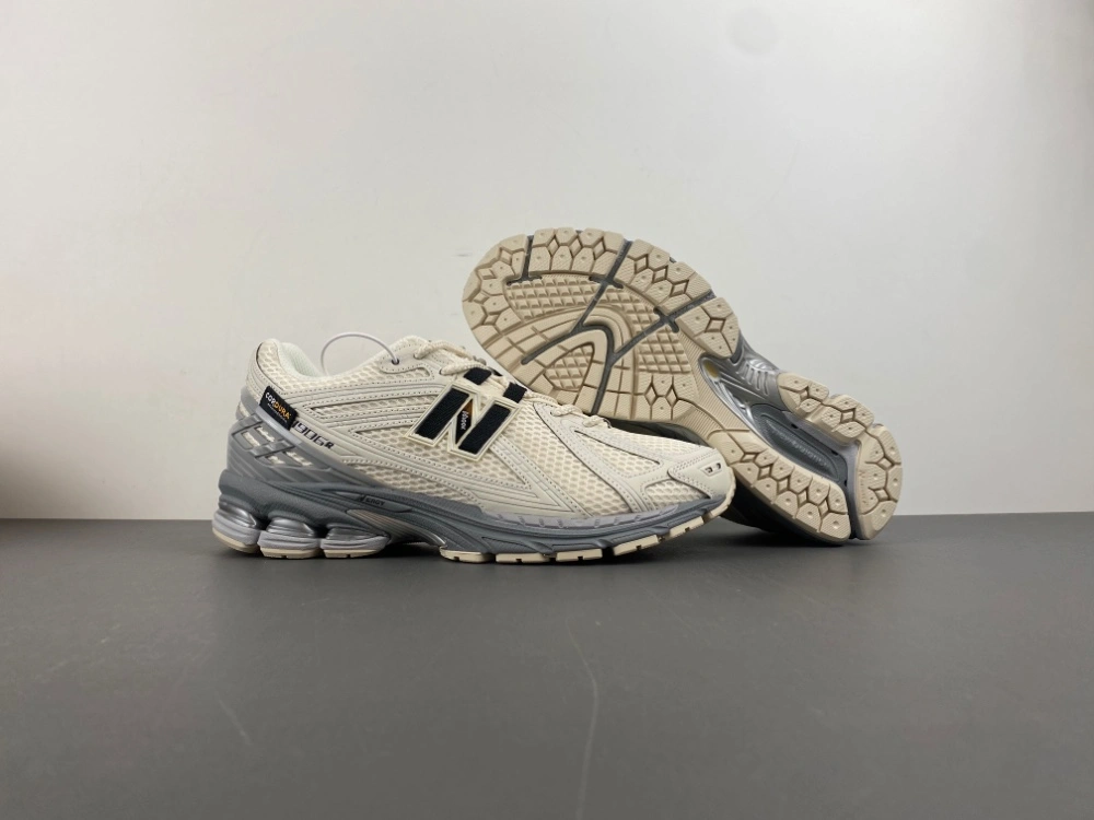 SoftTouch New Balance 1906R Cordura Tan Black U1906ROC 2341