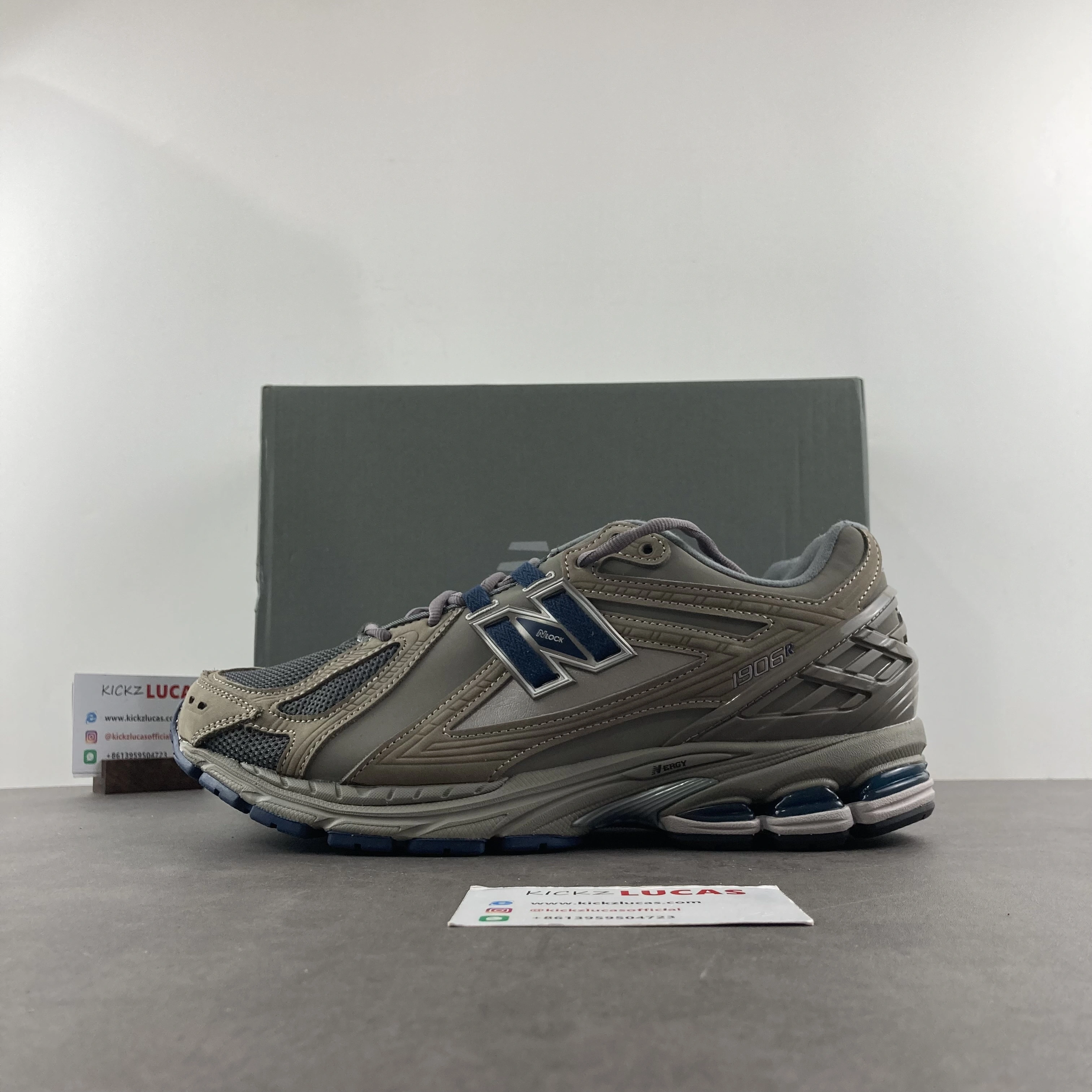 OdorResistant New Balance 1906R Grey Indigo M1906RB 2474