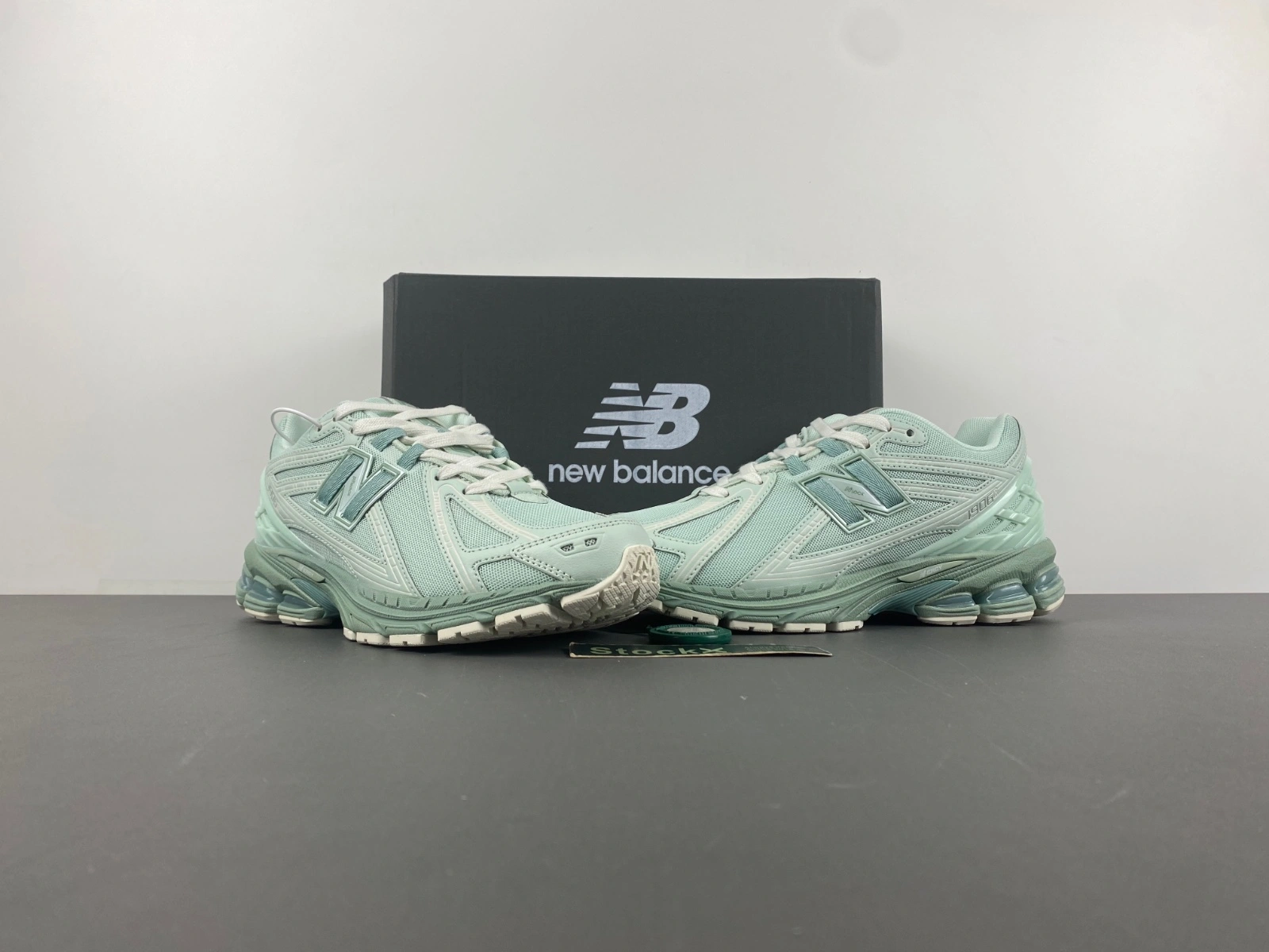 New Balance 1906R Jade Green M1906RZC EasyMatch 2423