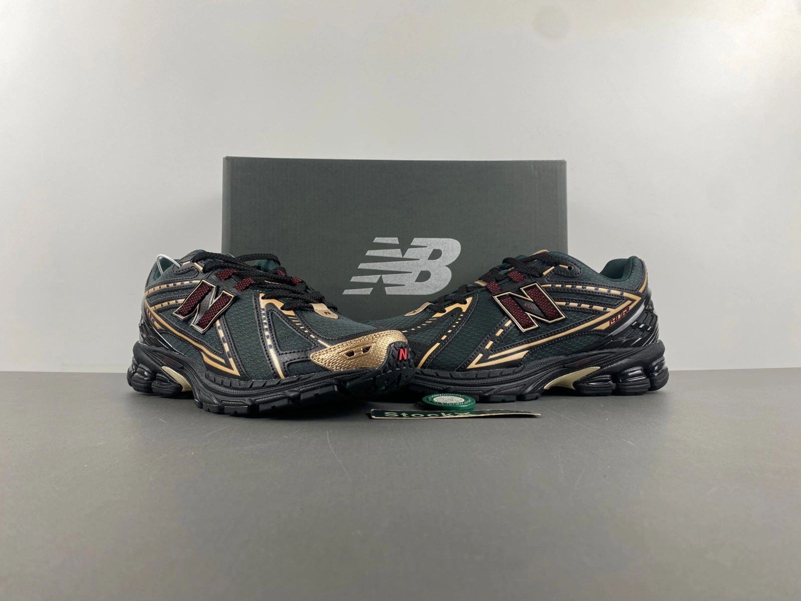 Flexible New Balance 1906R Kith Black M1906RKS 2392