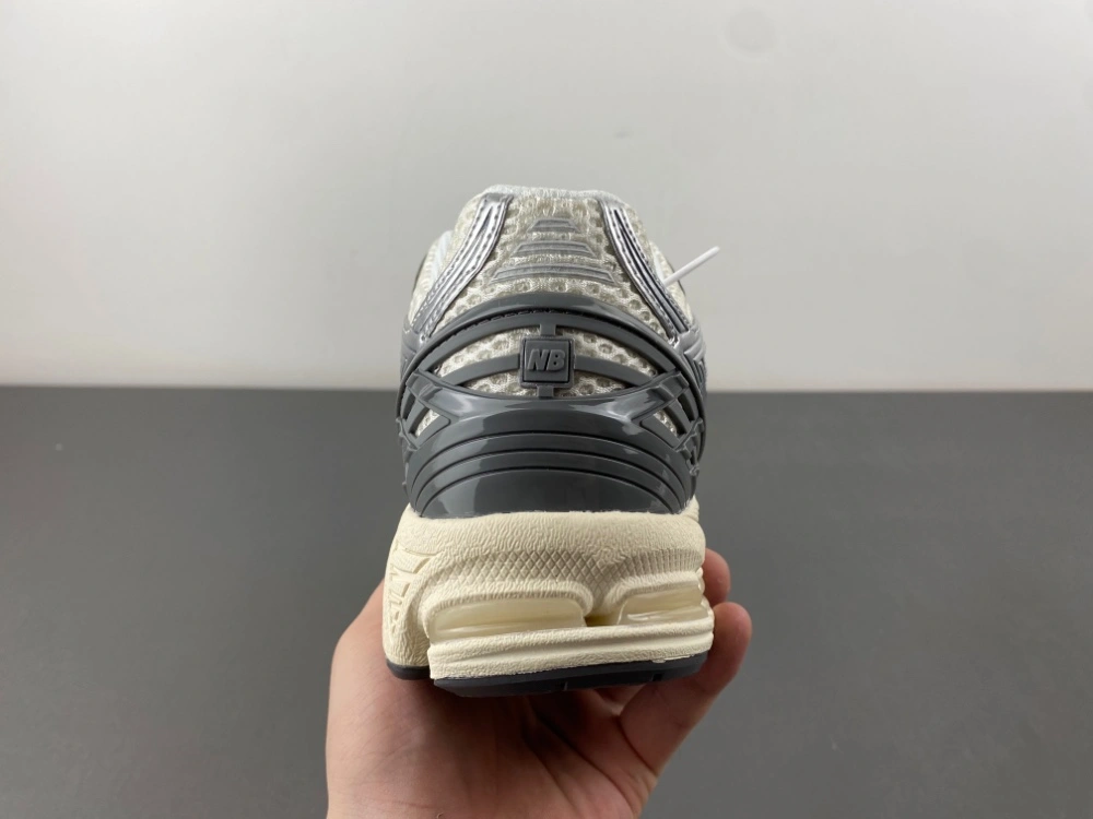 New Balance 1906R Moonrock Silver M1906RFS Attractive 2355