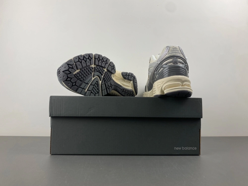 New Balance 1906R Moonrock Silver M1906RFS Attractive 2355