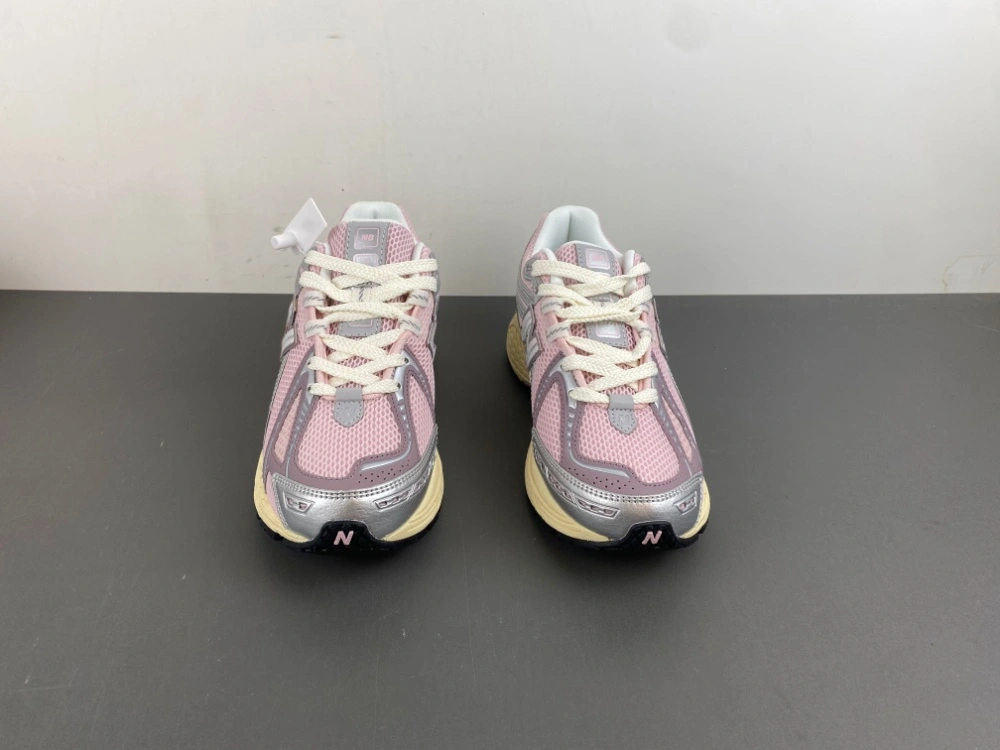 New Balance 1906R Rose Sugar Silver U1906RNF Contemporary 2343