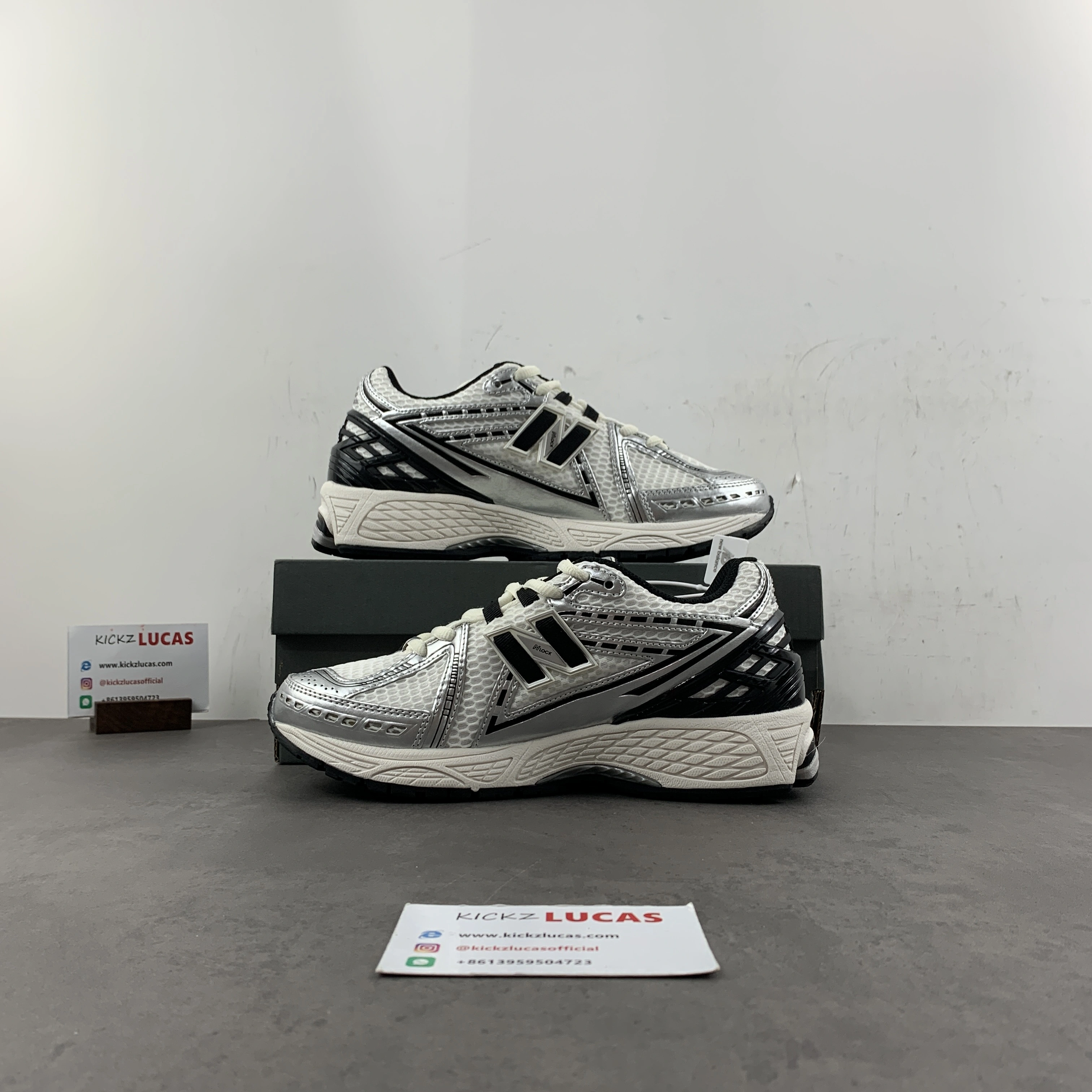 New Balance 1906R Silver Black M1906RER MoistureWicking 2432