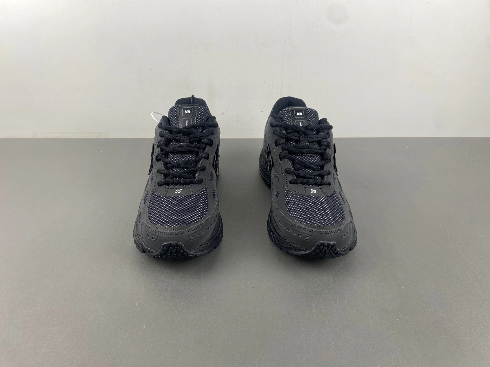 Refined New Balance 1906W Black Silver Metallic U1906WFD 2377