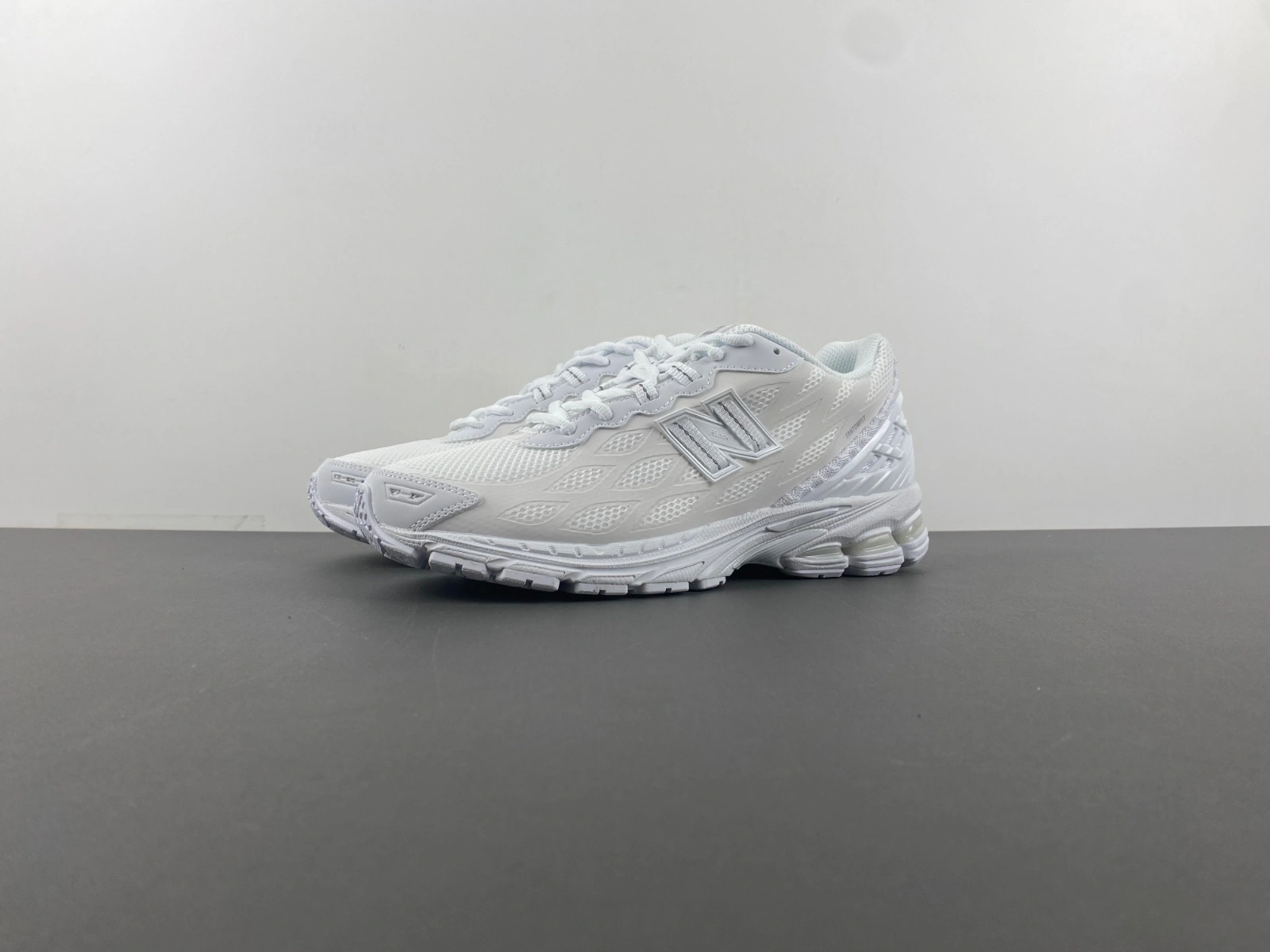 New Balance 1906W White Silver Metallic U1906WFC Stretchable 2384