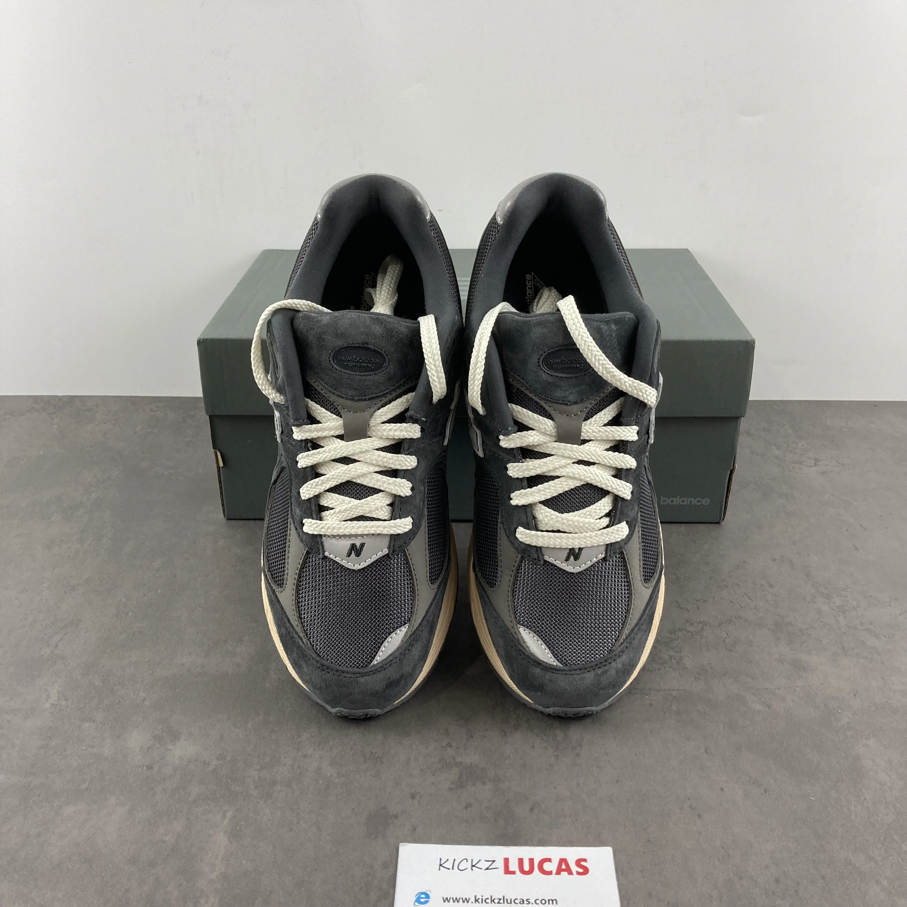 Packable New Balance 2002R Black Dark Grey M2002RHO 2476