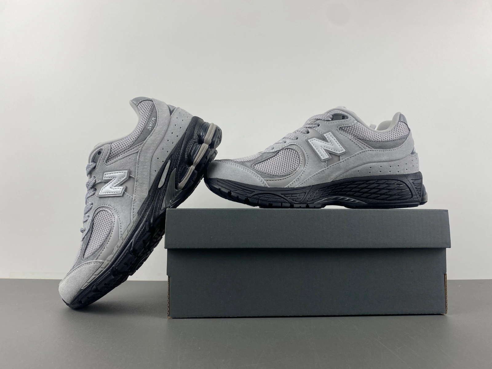 HighPerformance New Balance 2002R Grey Black JD Sports Exclusive M2002RC 2386