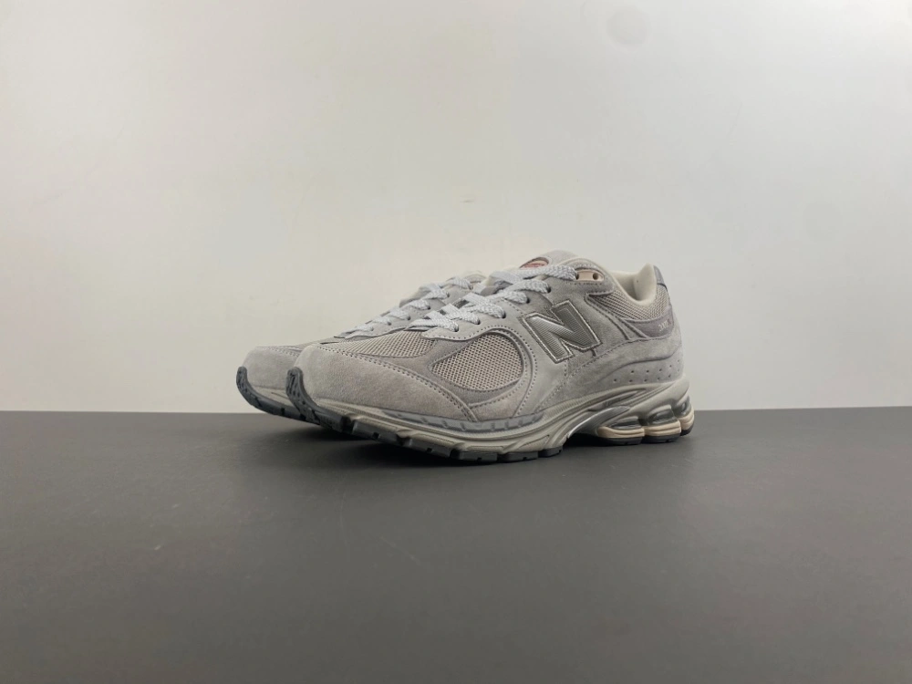 Reliable New Balance 2002R Grey U2002REE 2336