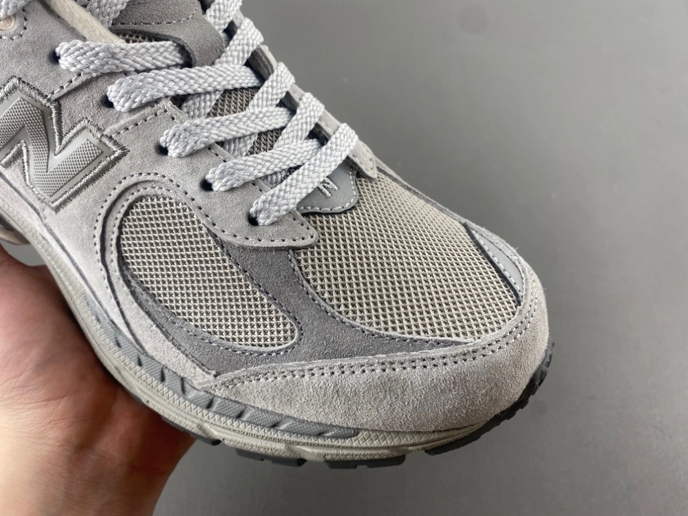 Reliable New Balance 2002R Grey U2002REE 2336