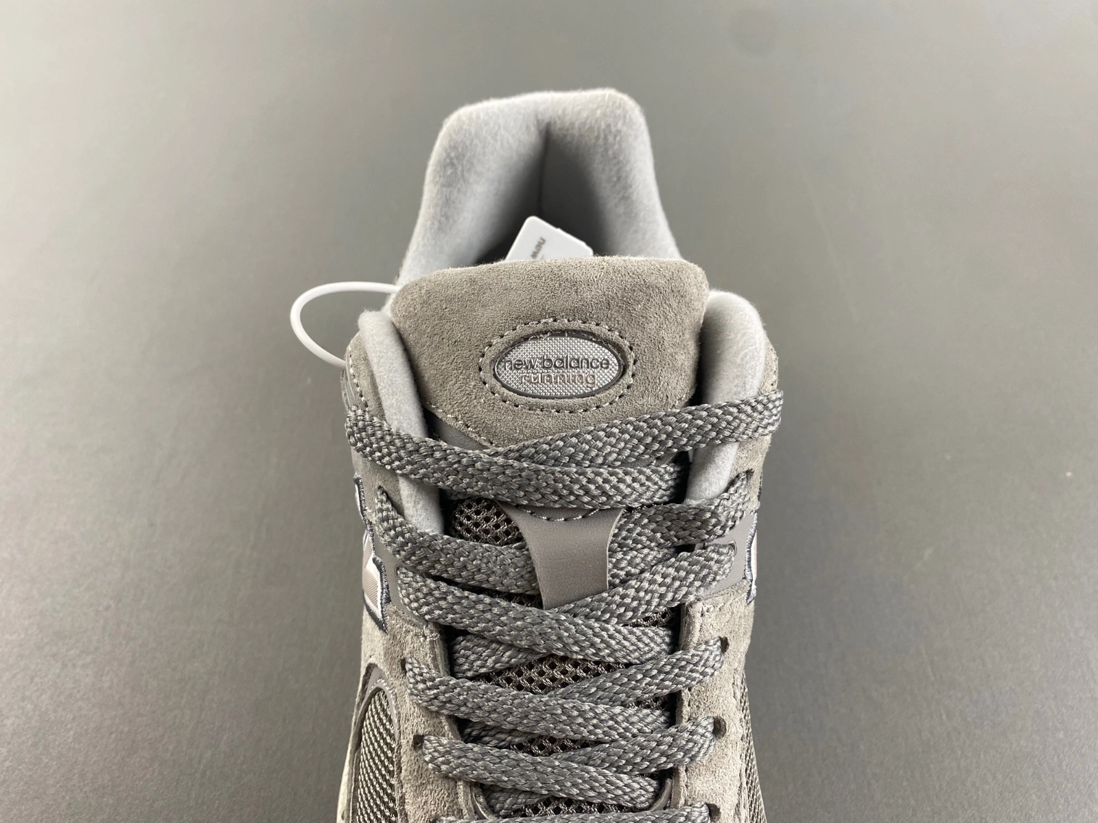 Resilient New Balance 2002R Marblehead Light Aluminum ML2002RC 2413