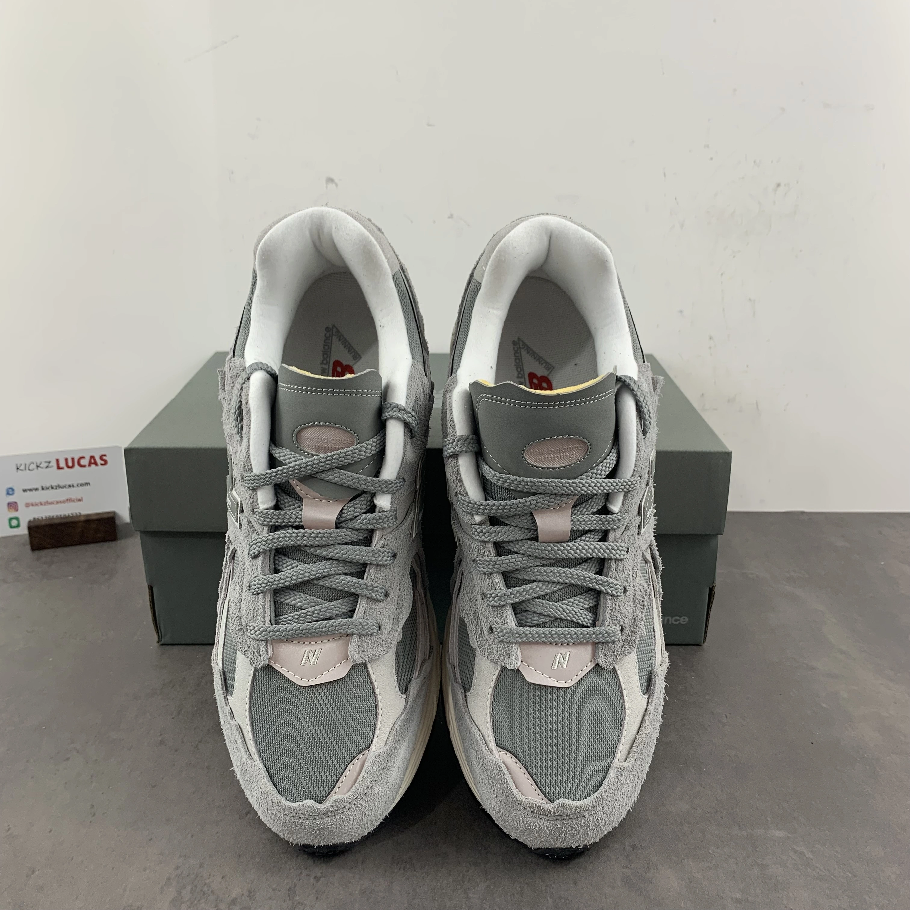 New Balance 2002R Protection Pack Grey M2002RDM Snug 2450