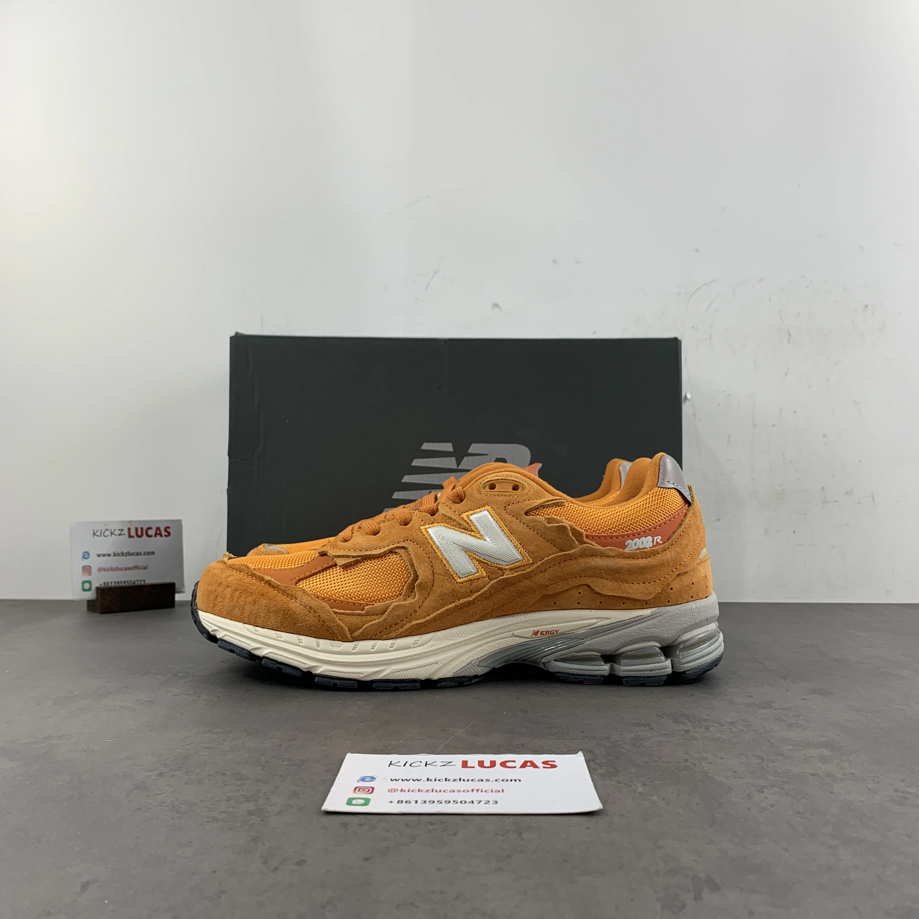 New Balance 2002R Protection Pack Vintage Orange M2002RDE HighPerformance 2433