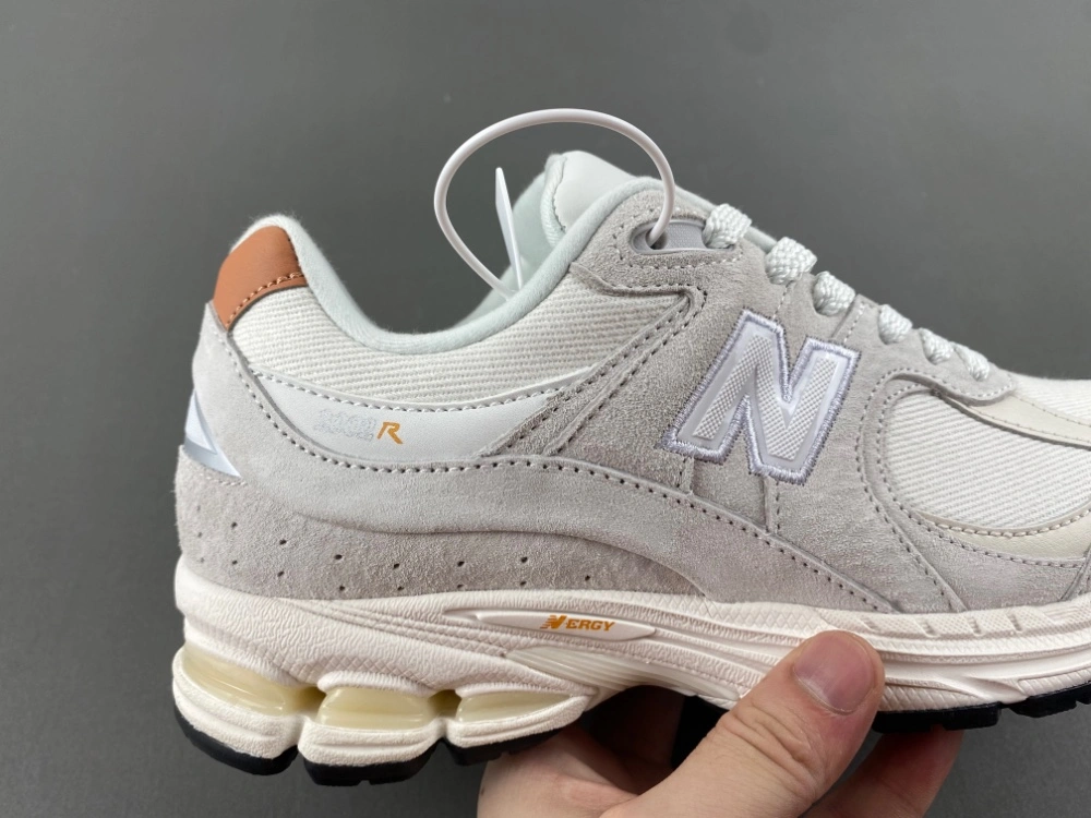 New Balance 2002R Reflection Sepia M2002REC ModernLook 2345