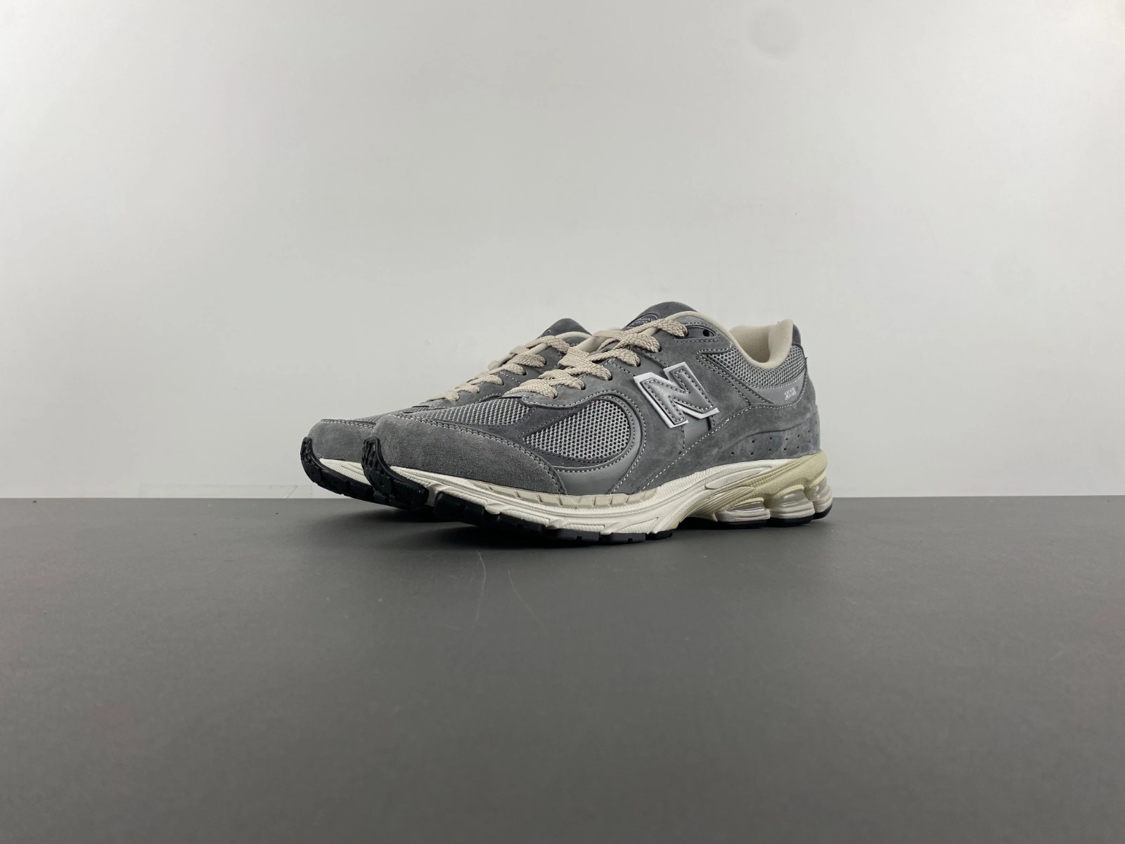 FastDry New Balance 2002R Shadow Grey M2002RNM 2388