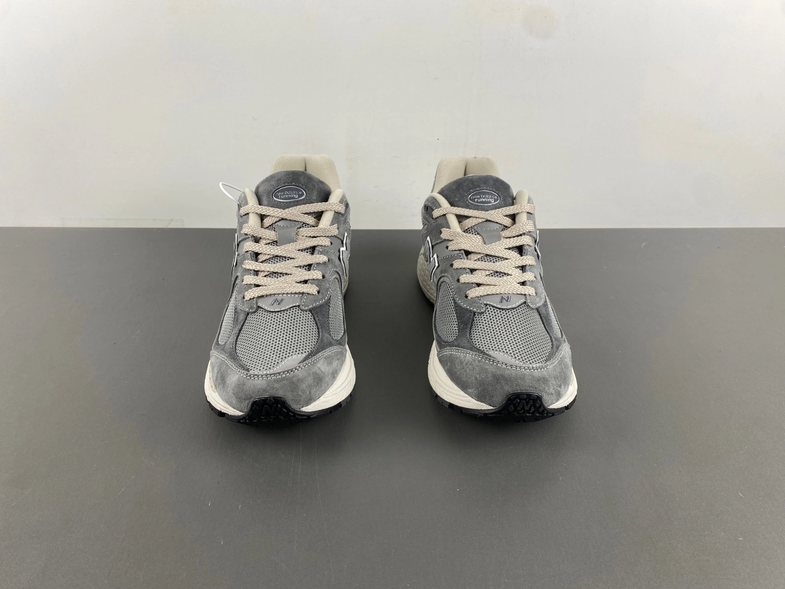 FastDry New Balance 2002R Shadow Grey M2002RNM 2388