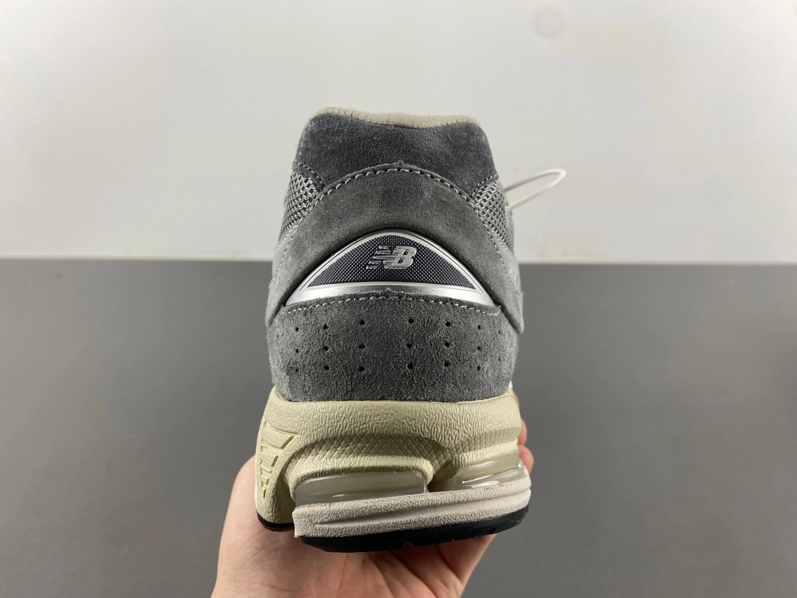 FastDry New Balance 2002R Shadow Grey M2002RNM 2388