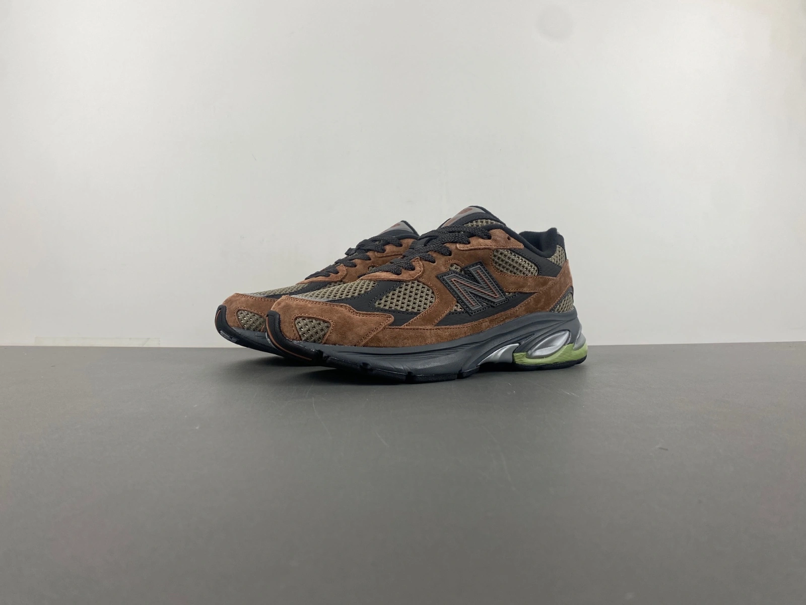 SportInspired New Balance 2010 Brown U2010ANV 2368