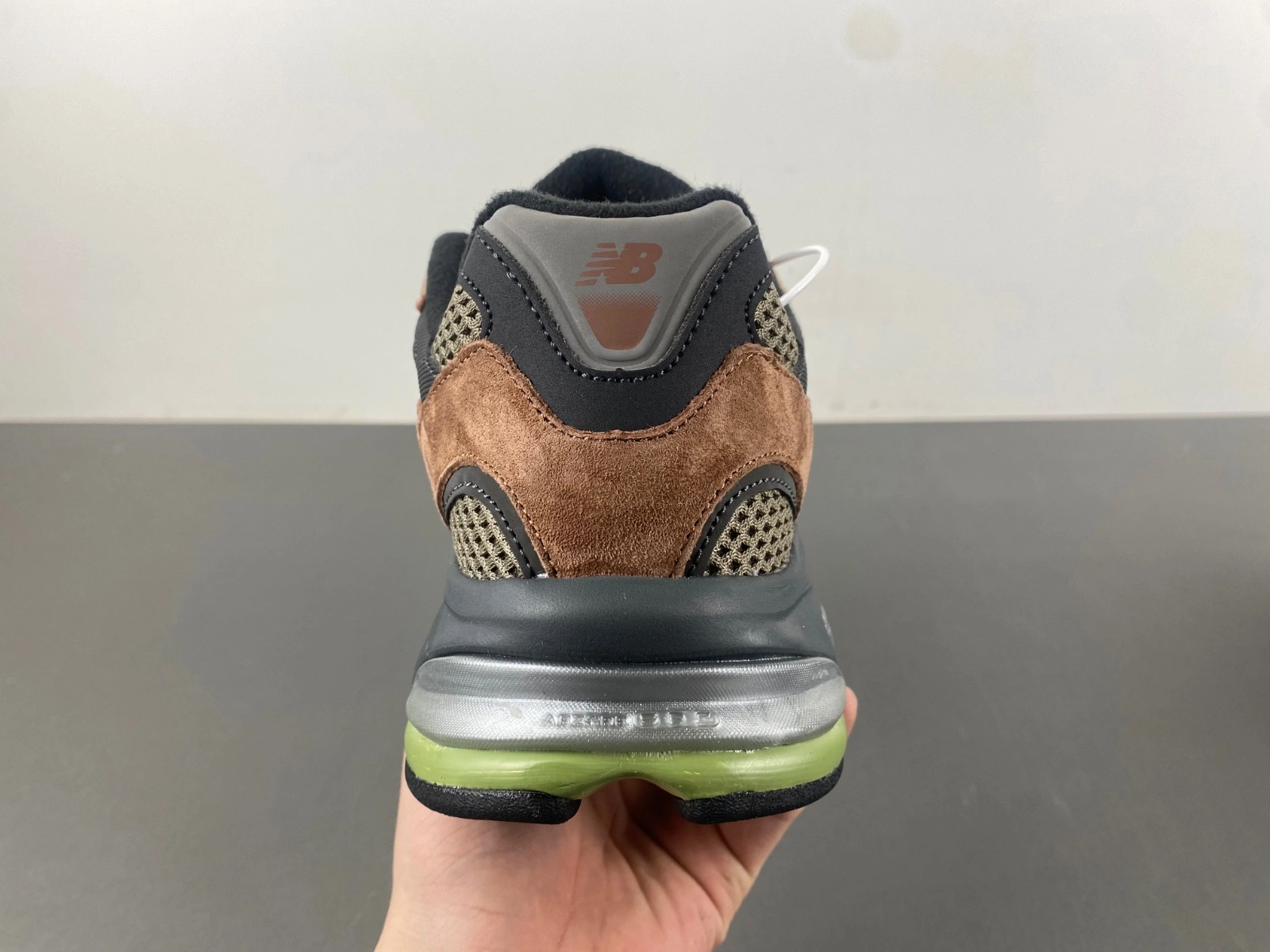 SportInspired New Balance 2010 Brown U2010ANV 2368