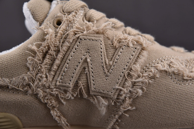 Classic New Balance 574 M*iu M*iu Denim Colonial Beige 2473