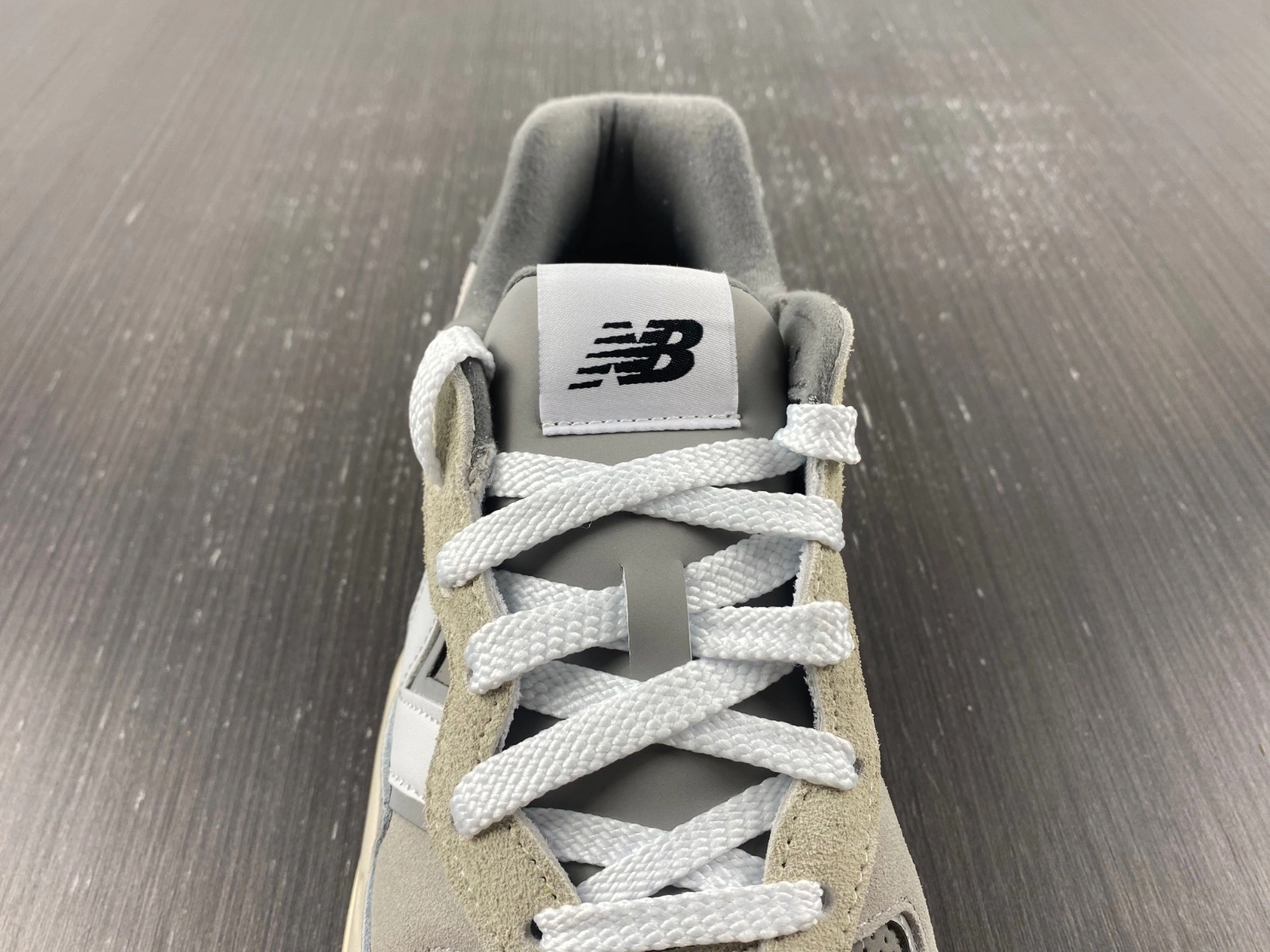 New Balance 57 40 Grey Day M5740TA Fashionable 2492