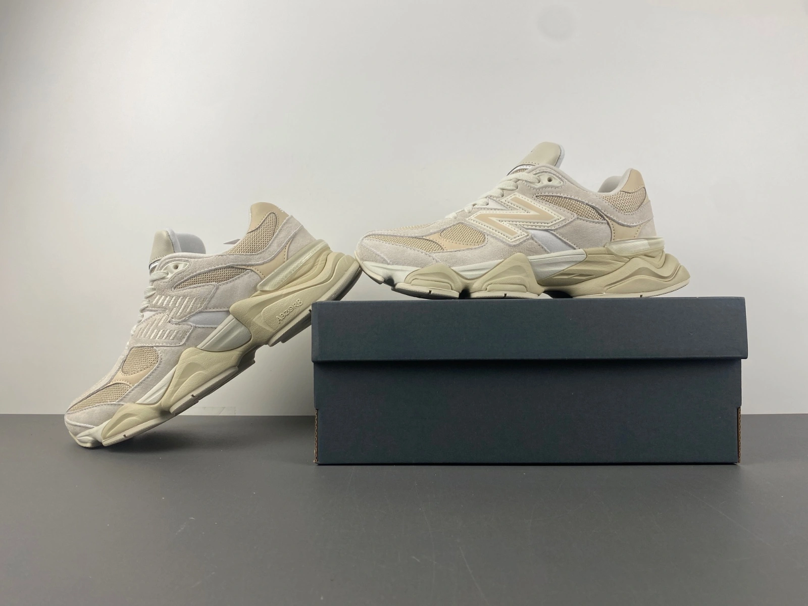 Soft New Balance 9060 Beige U9060SS 2406