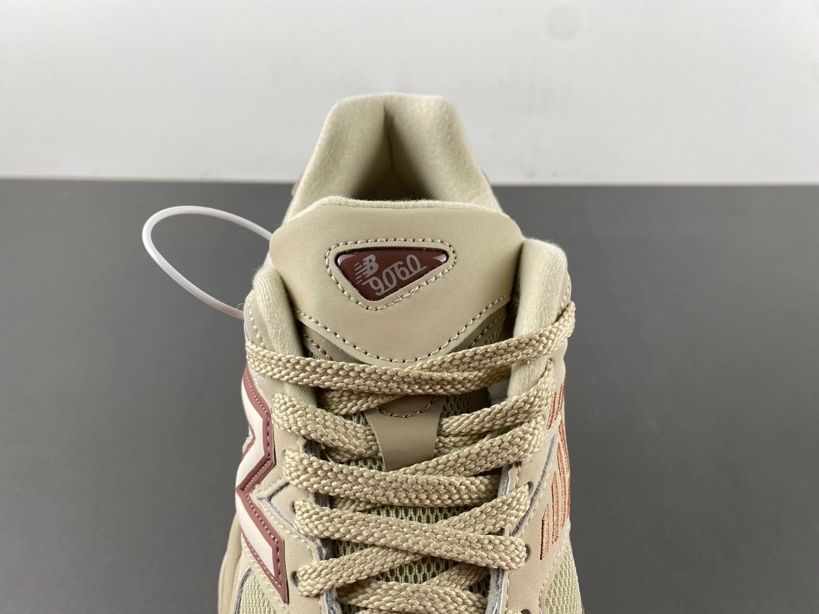 New Balance 9060 Bone Sparrow U9060ZGC Tailored 2370
