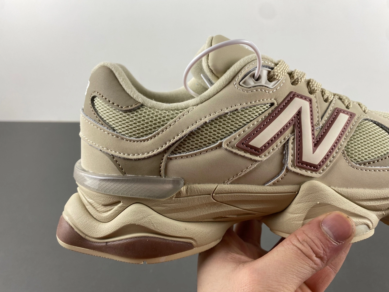 New Balance 9060 Bone Sparrow U9060ZGC Tailored 2370