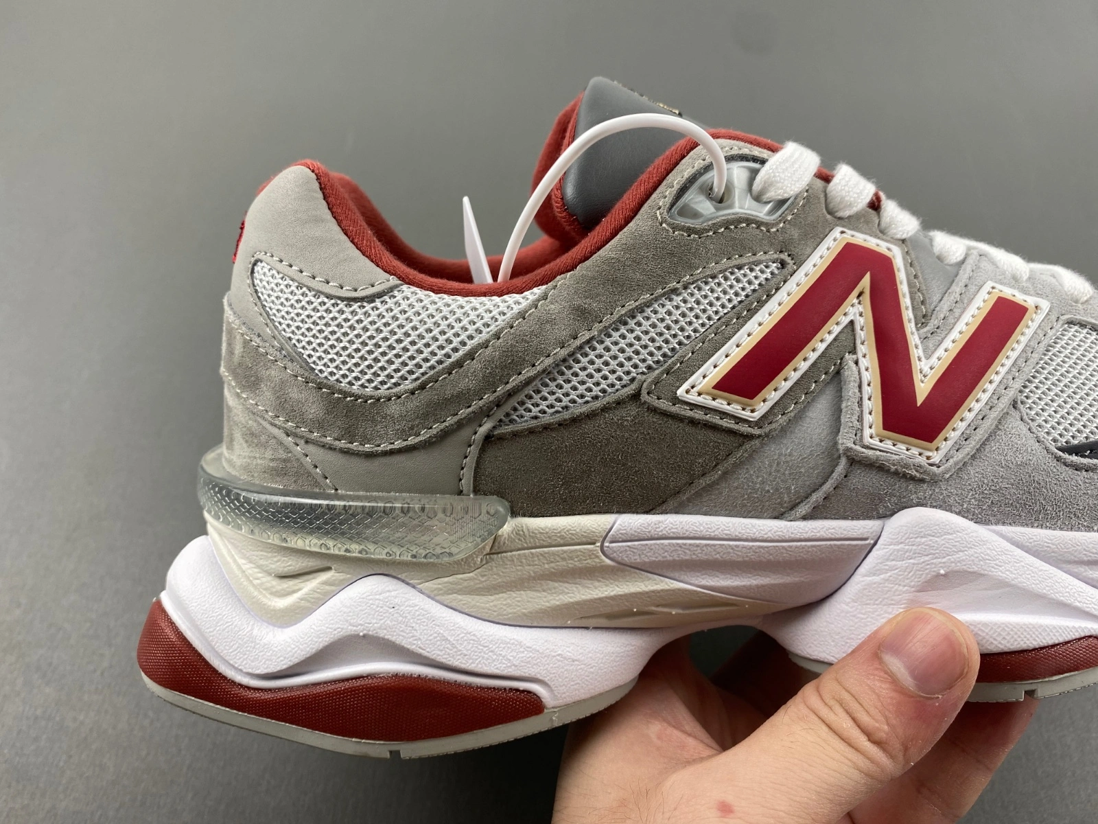 New Balance 9060 Boston College U9060EGL Flexible 2399