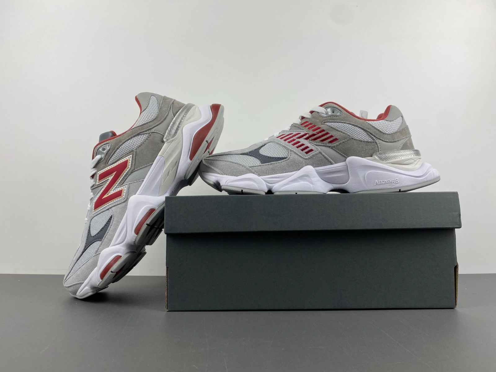 New Balance 9060 Boston College U9060EGL Flexible 2399
