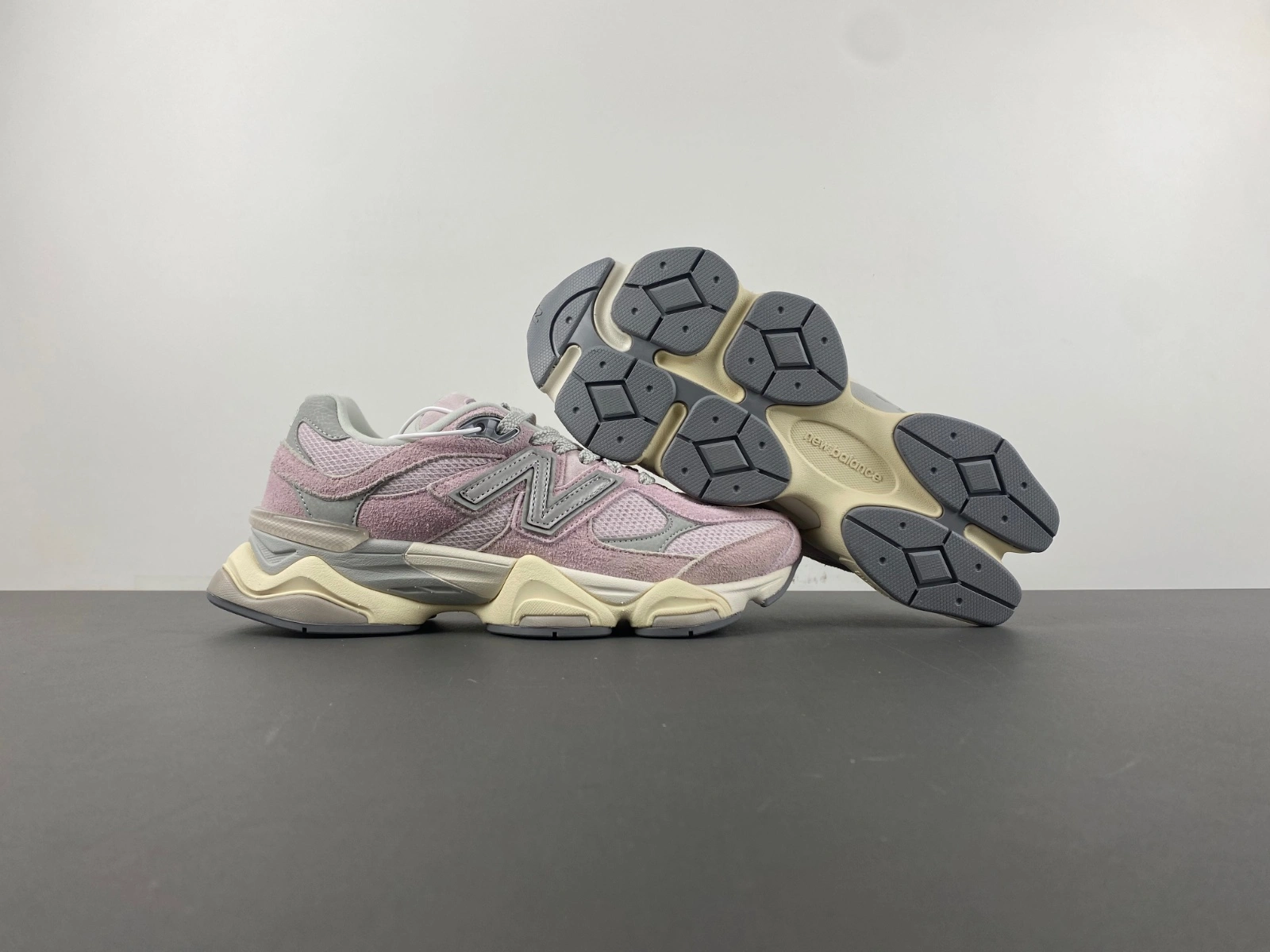 New Balance 9060 December Sky U9060HSP Flexible 2419