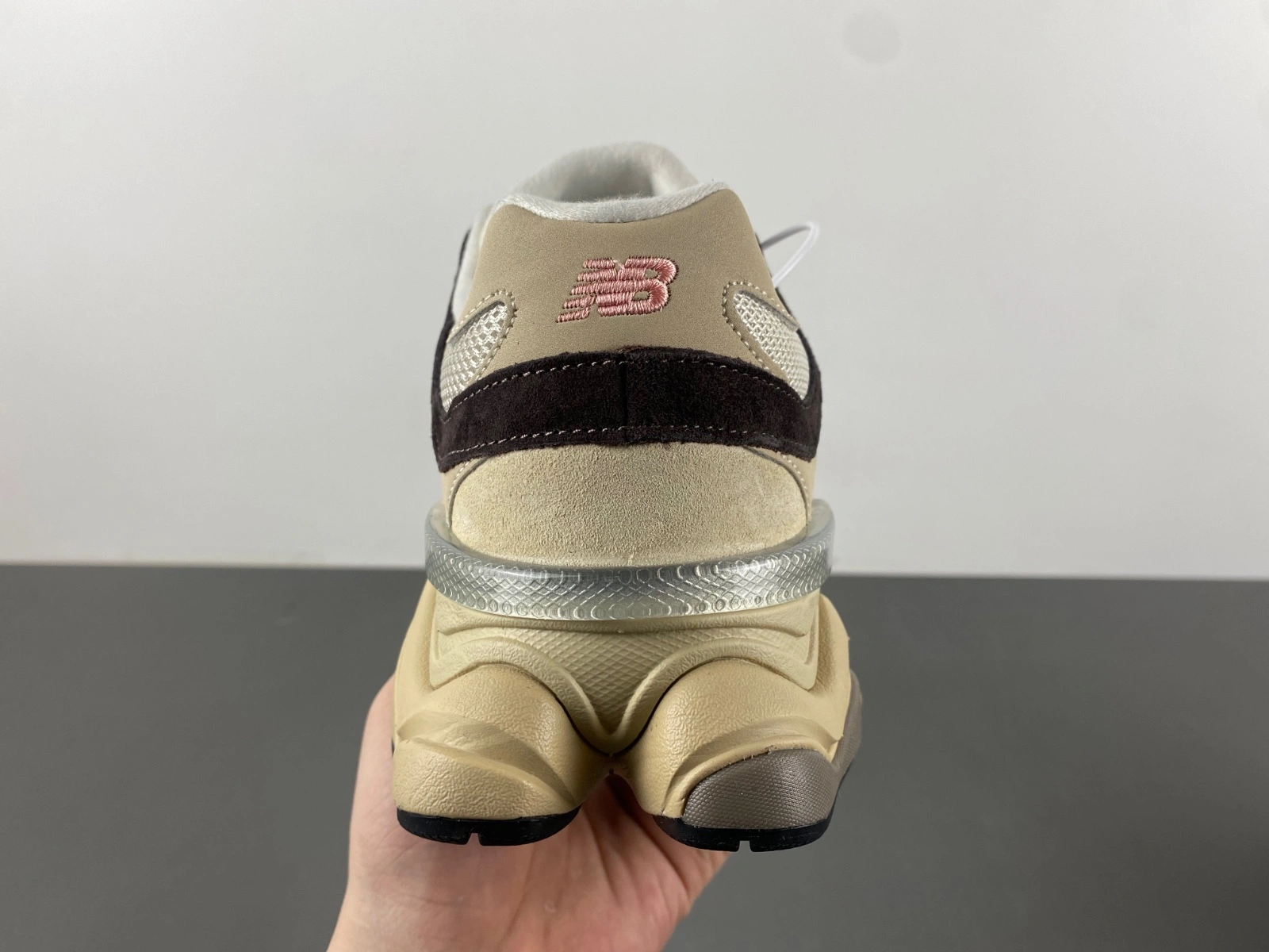 New Balance 9060 Emerging Brown U9060FLP Attractive 2373