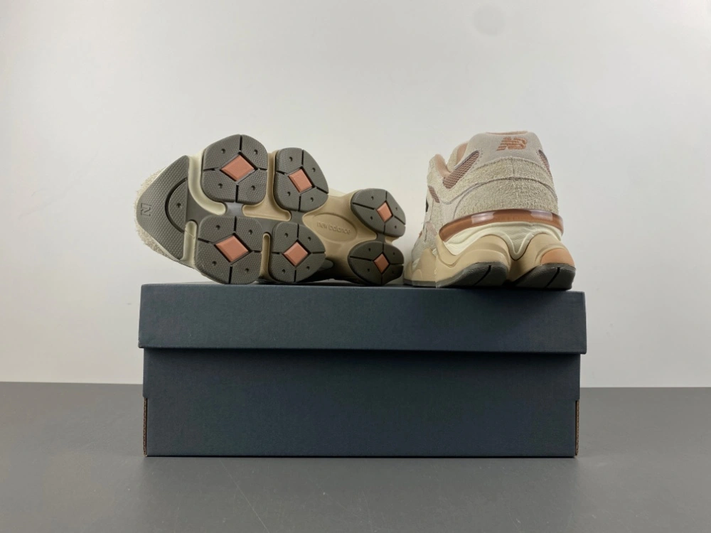 New Balance 9060 Flat Taupe Light Sparrow U9060CWF Tailored 2333