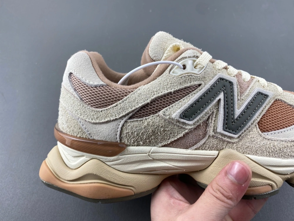 New Balance 9060 Flat Taupe Light Sparrow U9060CWF Tailored 2333
