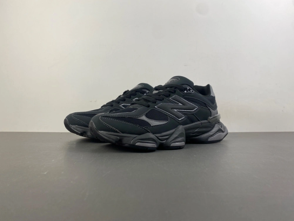 New Balance 9060 Mono Black U906079E GoodFit 2331