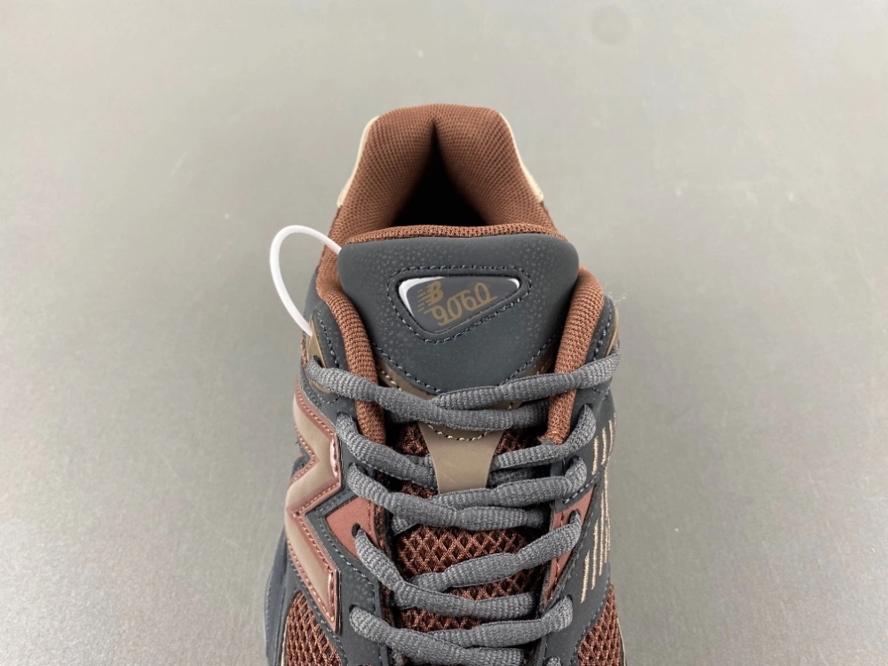 DailyWear New Balance 9060 Phantom Rich Oak U9060RFB 2361