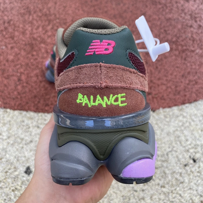 MoistureWicking New Balance 9060 Rich Oak Burgundy U9060BUR 2454
