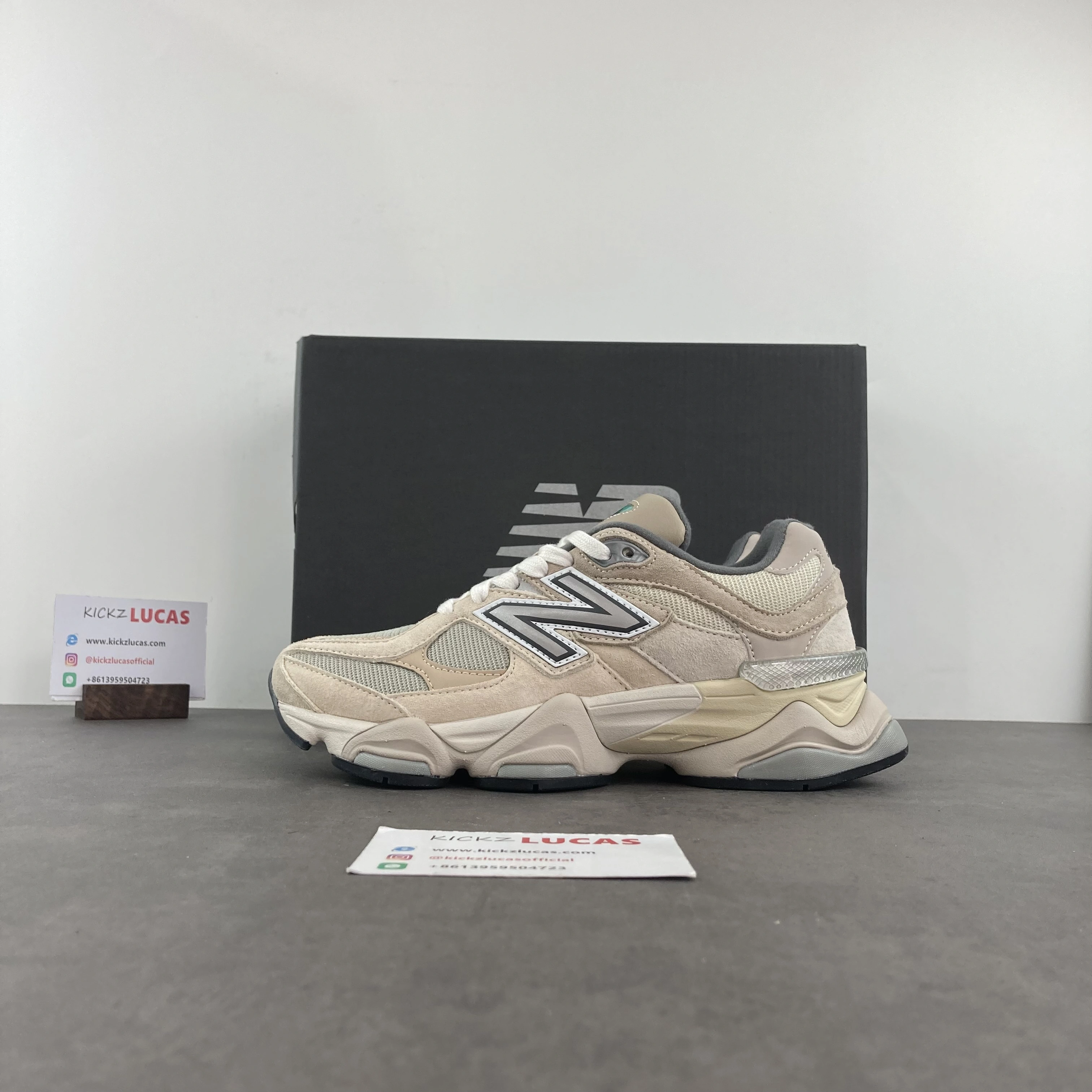 New Balance 9060 Sea Salt U9060MAC Snug 2510