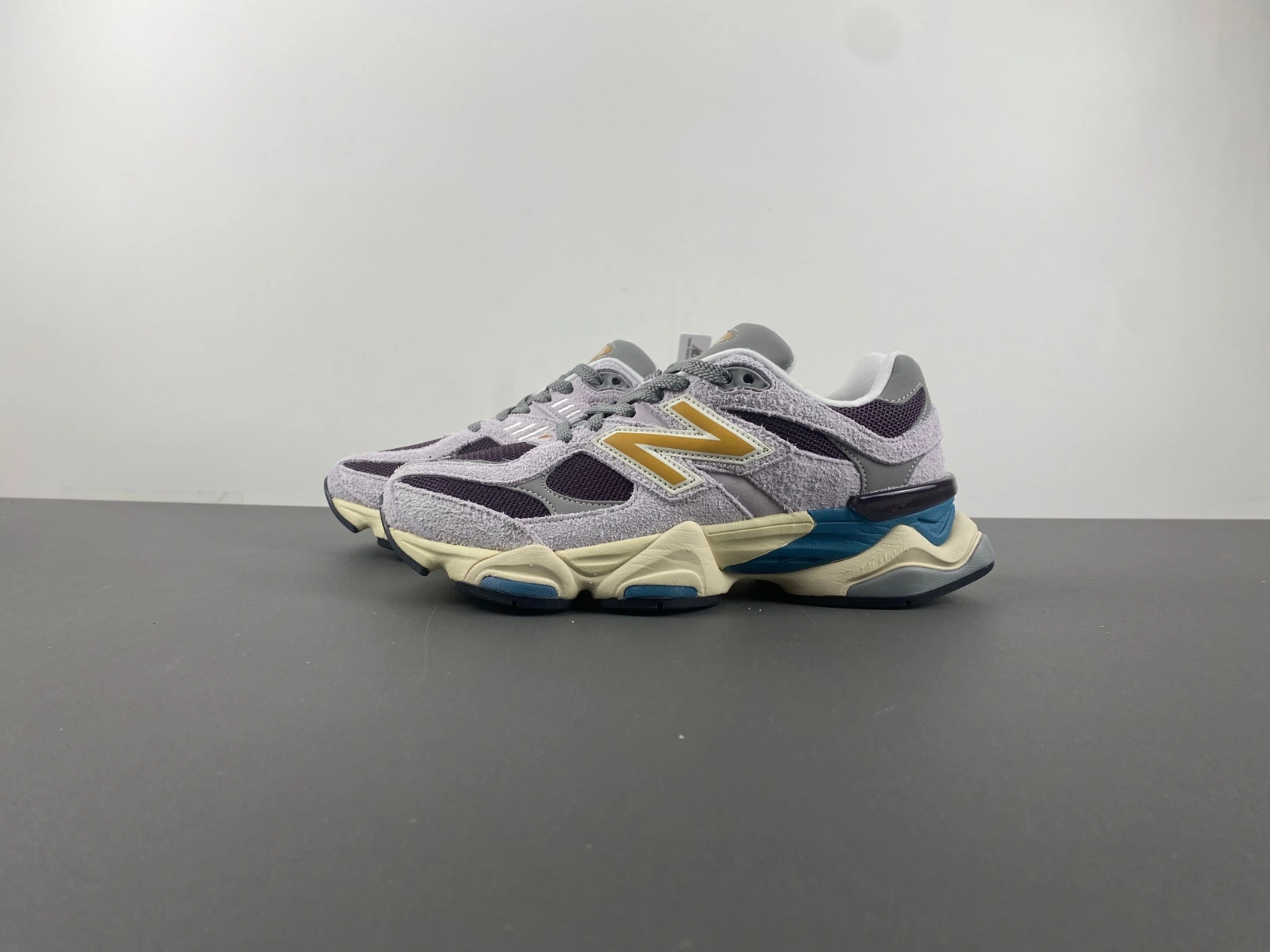 New Balance 9060 Taro Plum Brown U9060SRA Chic 2405