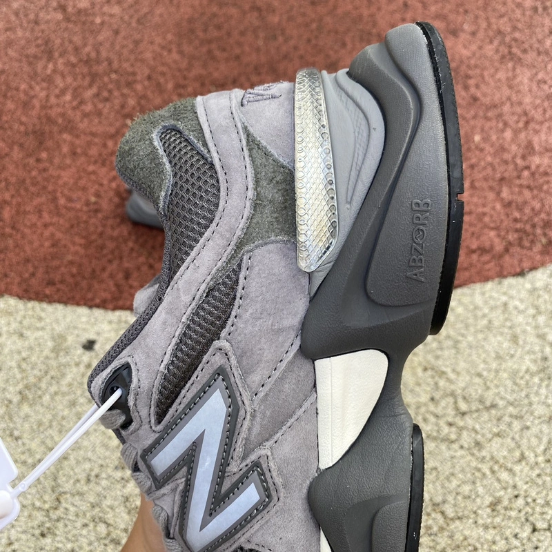 Versatile New Balance 9060 U9060YFI 2456