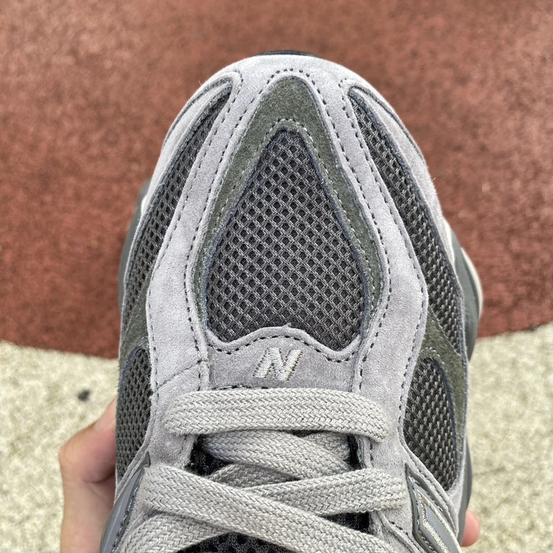 Versatile New Balance 9060 U9060YFI 2456
