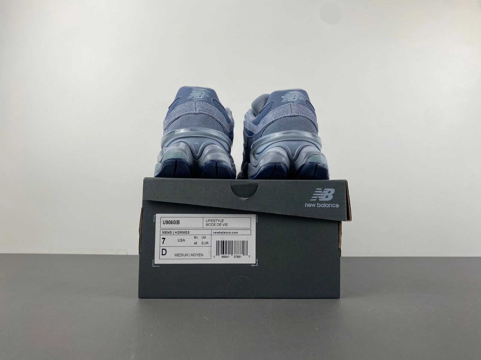 Resilient New Balance 9060 Vintage Indigo U9060IB 2421