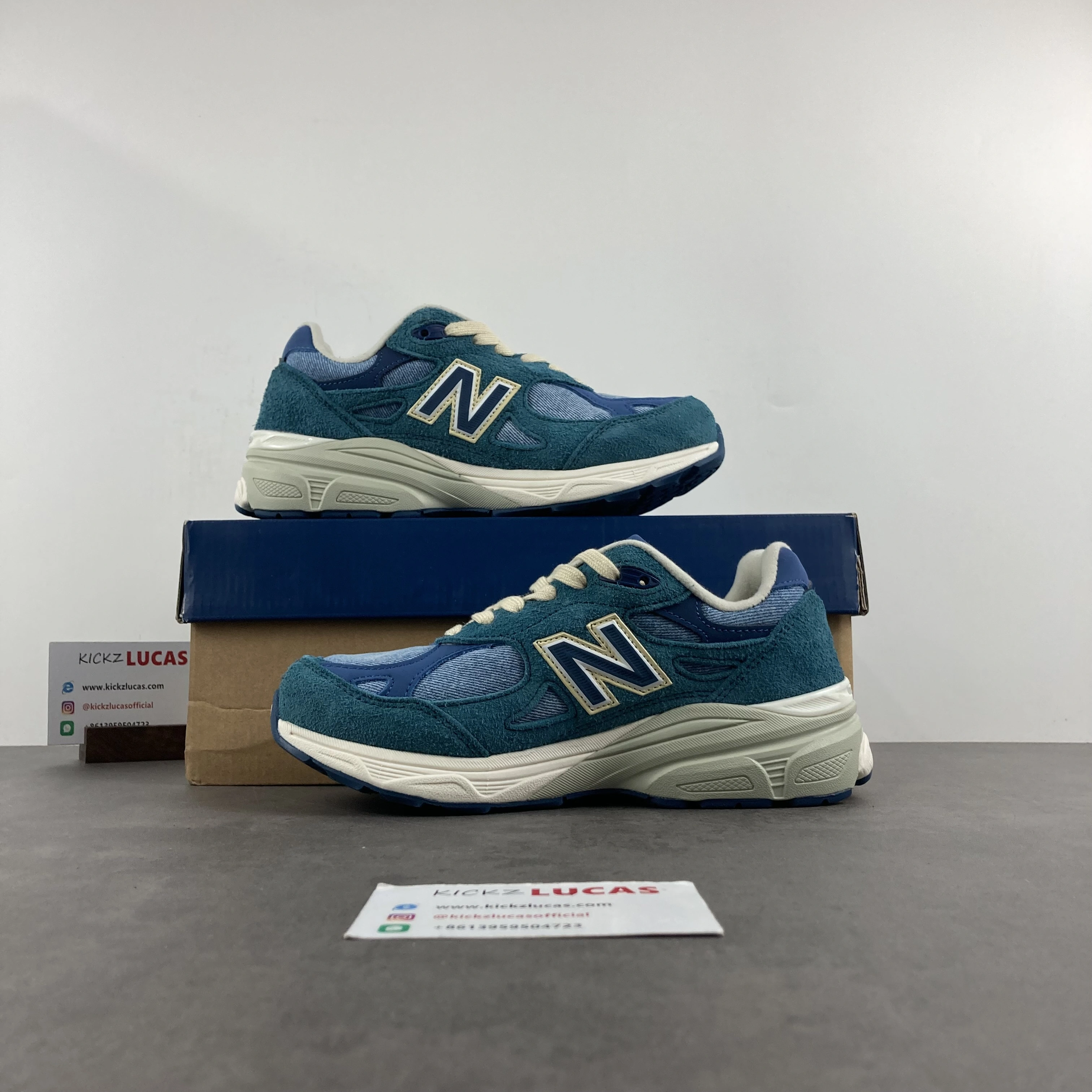 New Balance 990v3 Levi's Denim M990LI Packable 2480