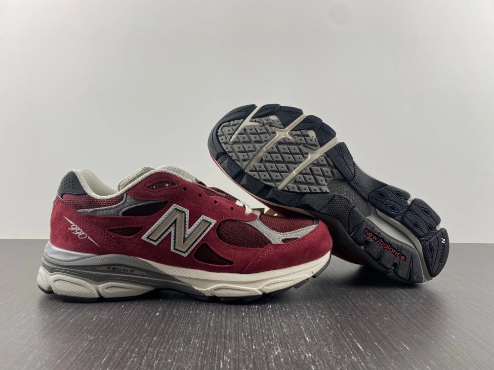 UrbanChic New Balance 990v3 MiUSA Teddy Santis Scarlet M990TF 2509