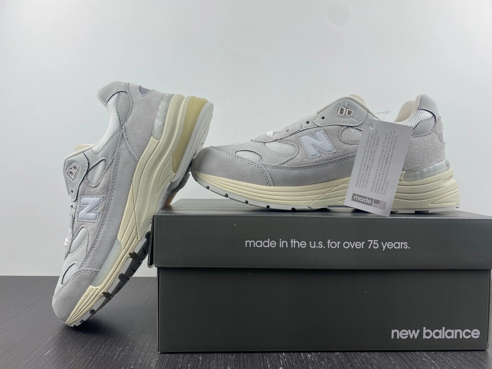 EasyMatch New Balance 992 White Silver M992MD 2493