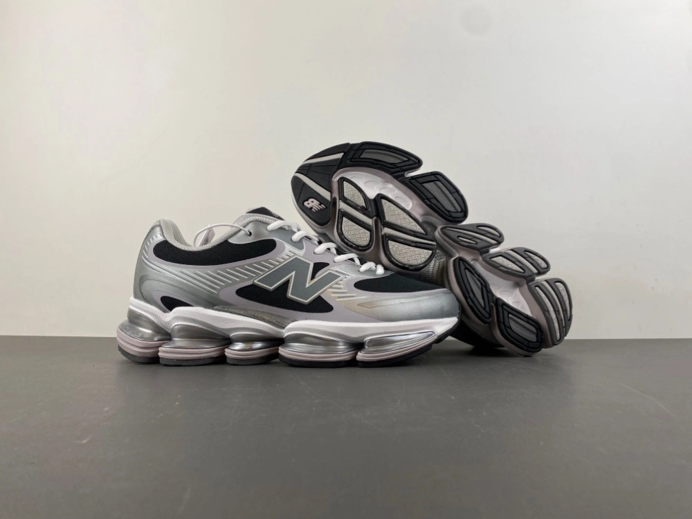 SportInspired New Balance Abzorb 2000 Silver Metallic-Faded Black U20003OZ 2328